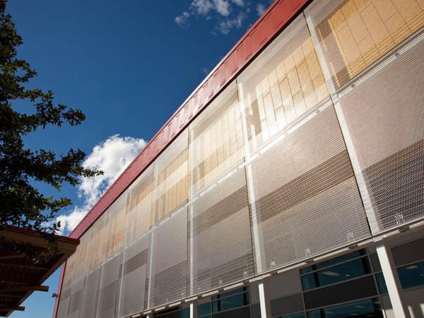 Building facade decorated with stainless steel metal curtain gama flexi