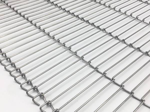 A piece of GOLF ROMEO wire mesh belt curtain on white background.
